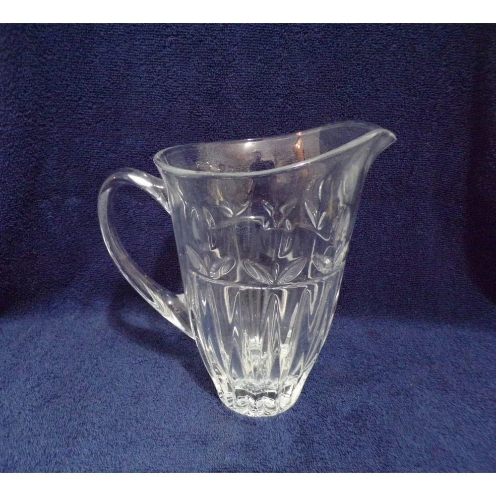 Block 24% Lead Crystal Tulip Garden 32 oz‎ Water Pitcher Hand Cut Poland Y3915